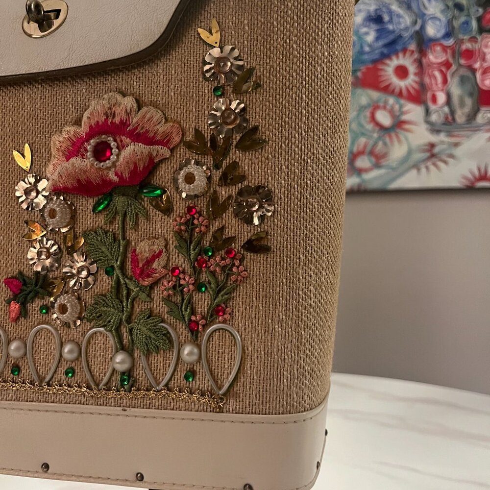 General Crafts Corp “Regency” Style Vintage Embellished Floral Handbag - Picture 5 of 16